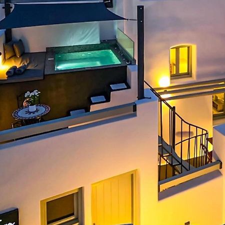 Tiara Suites Santorini Φηρά Εξωτερικό φωτογραφία
