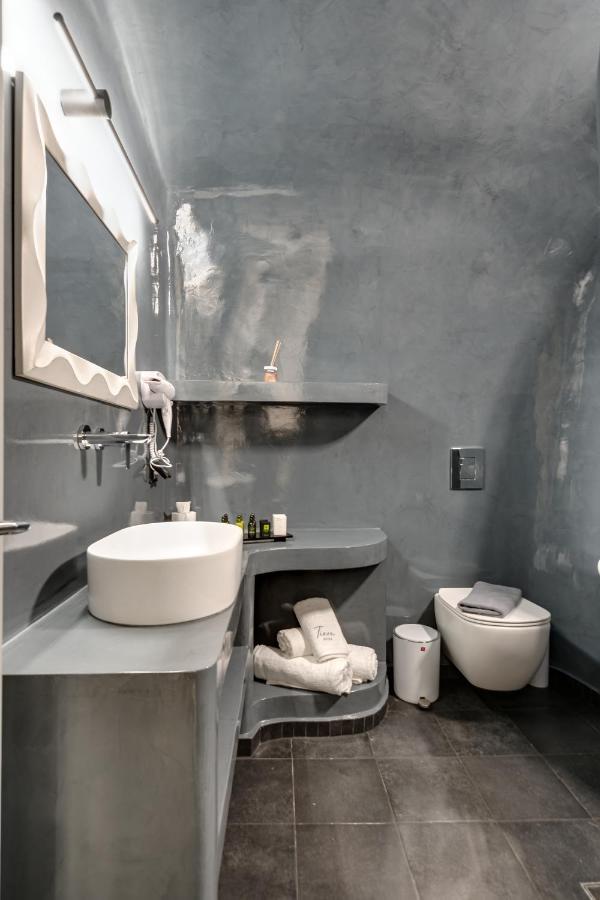 Tiara Suites Santorini Φηρά Εξωτερικό φωτογραφία