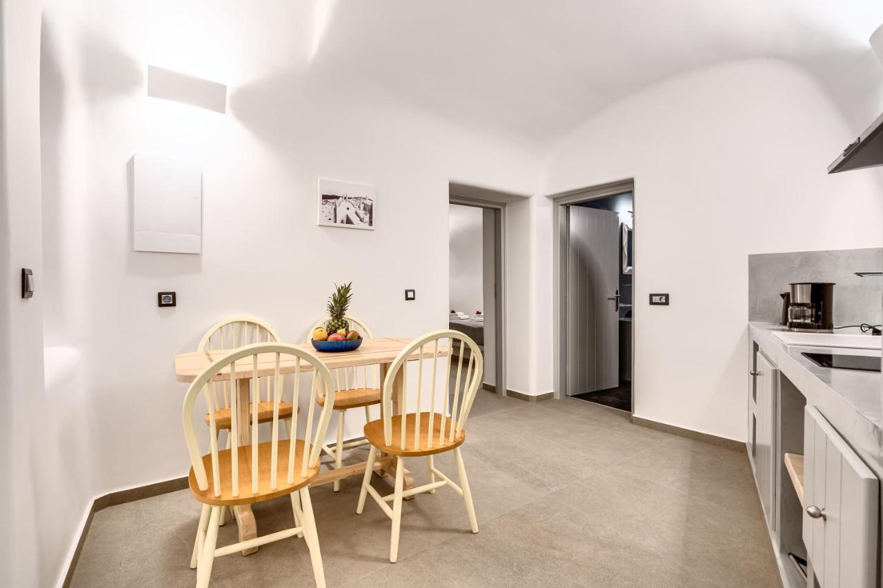 Tiara Suites Santorini Φηρά Εξωτερικό φωτογραφία