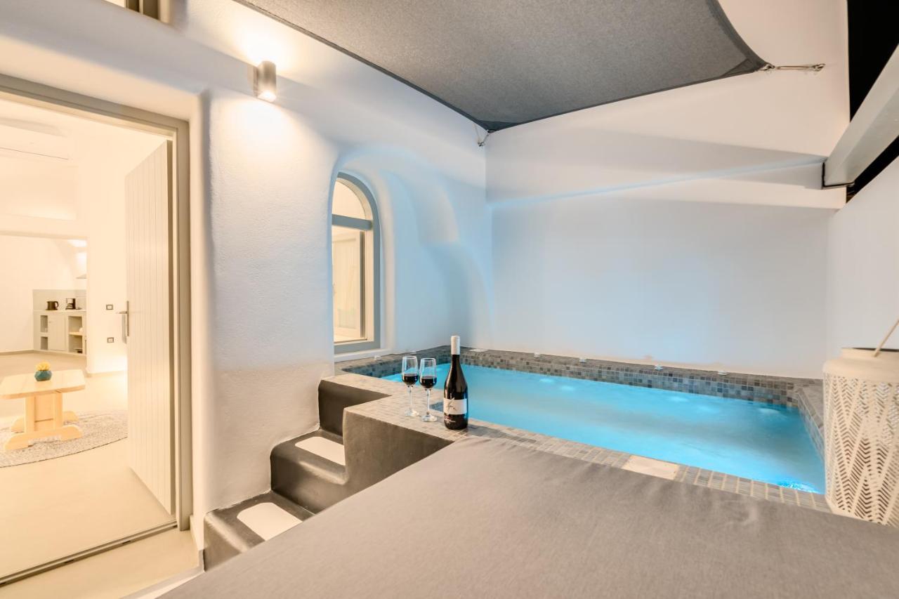Tiara Suites Santorini Φηρά Εξωτερικό φωτογραφία