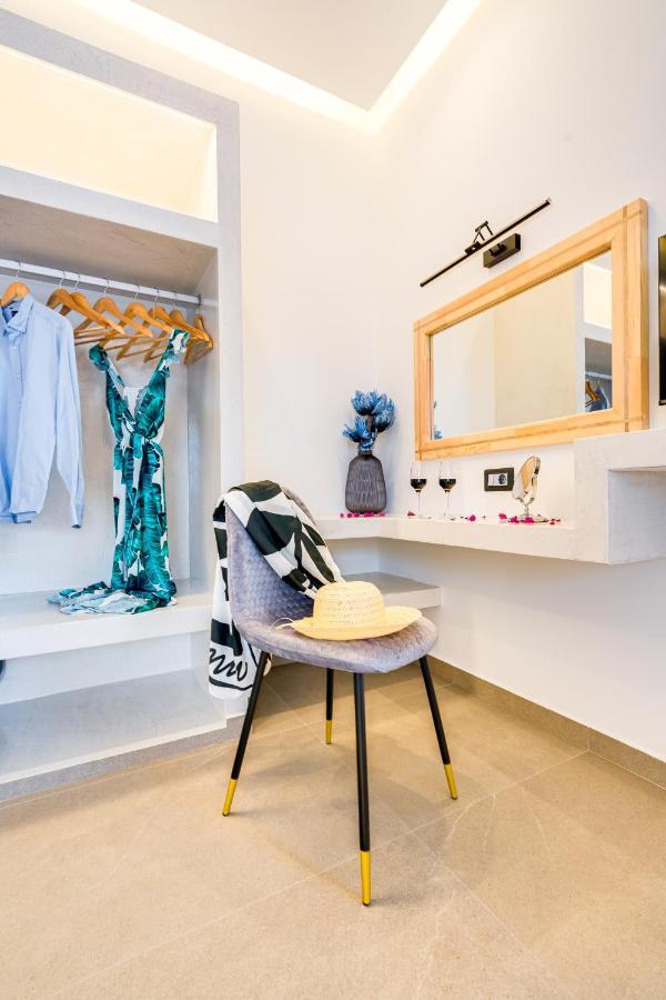 Tiara Suites Santorini Φηρά Εξωτερικό φωτογραφία