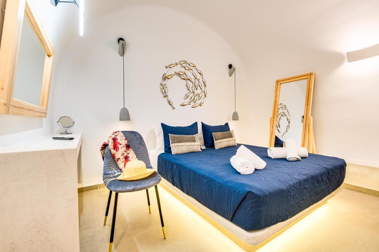 Tiara Suites Santorini Φηρά Εξωτερικό φωτογραφία