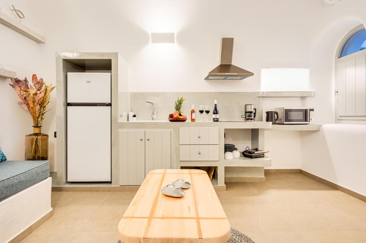 Tiara Suites Santorini Φηρά Εξωτερικό φωτογραφία