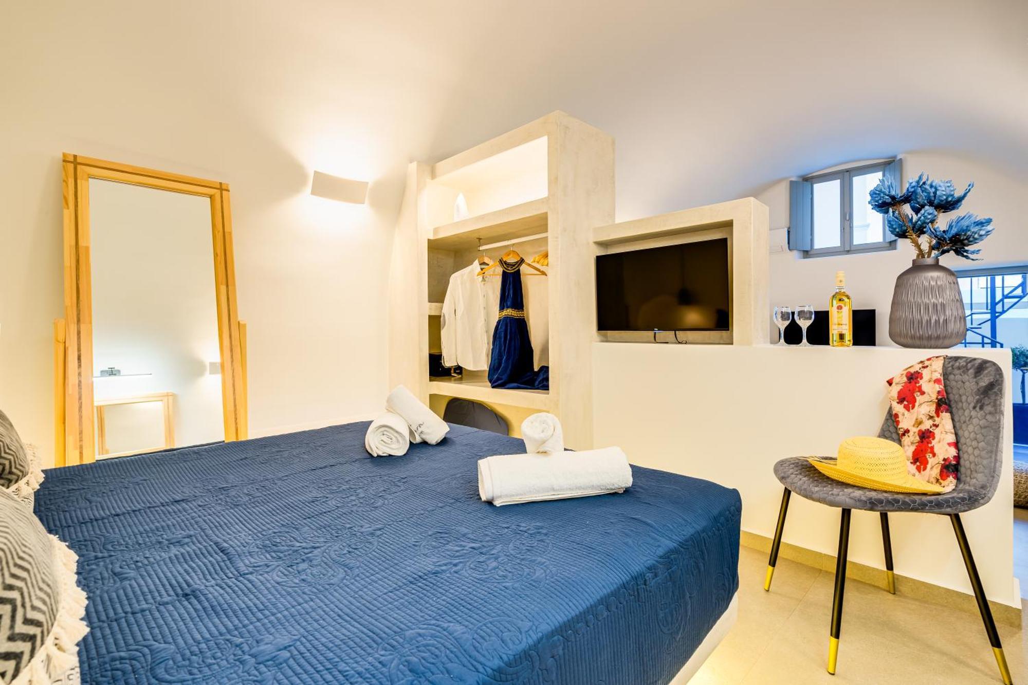 Tiara Suites Santorini Φηρά Εξωτερικό φωτογραφία