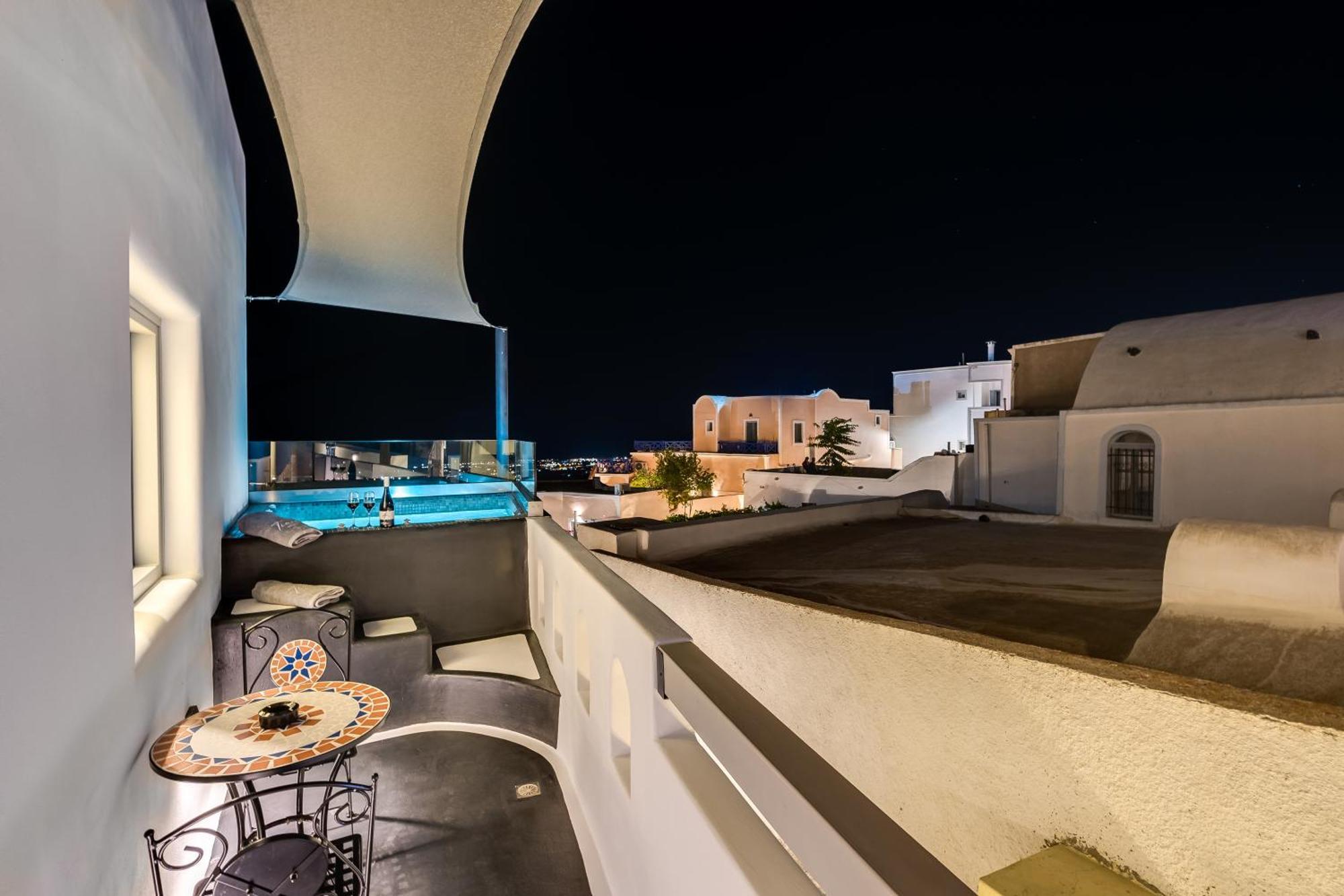 Tiara Suites Santorini Φηρά Εξωτερικό φωτογραφία