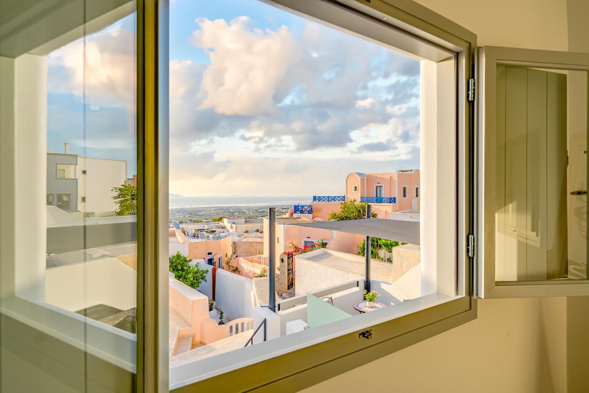 Tiara Suites Santorini Φηρά Εξωτερικό φωτογραφία