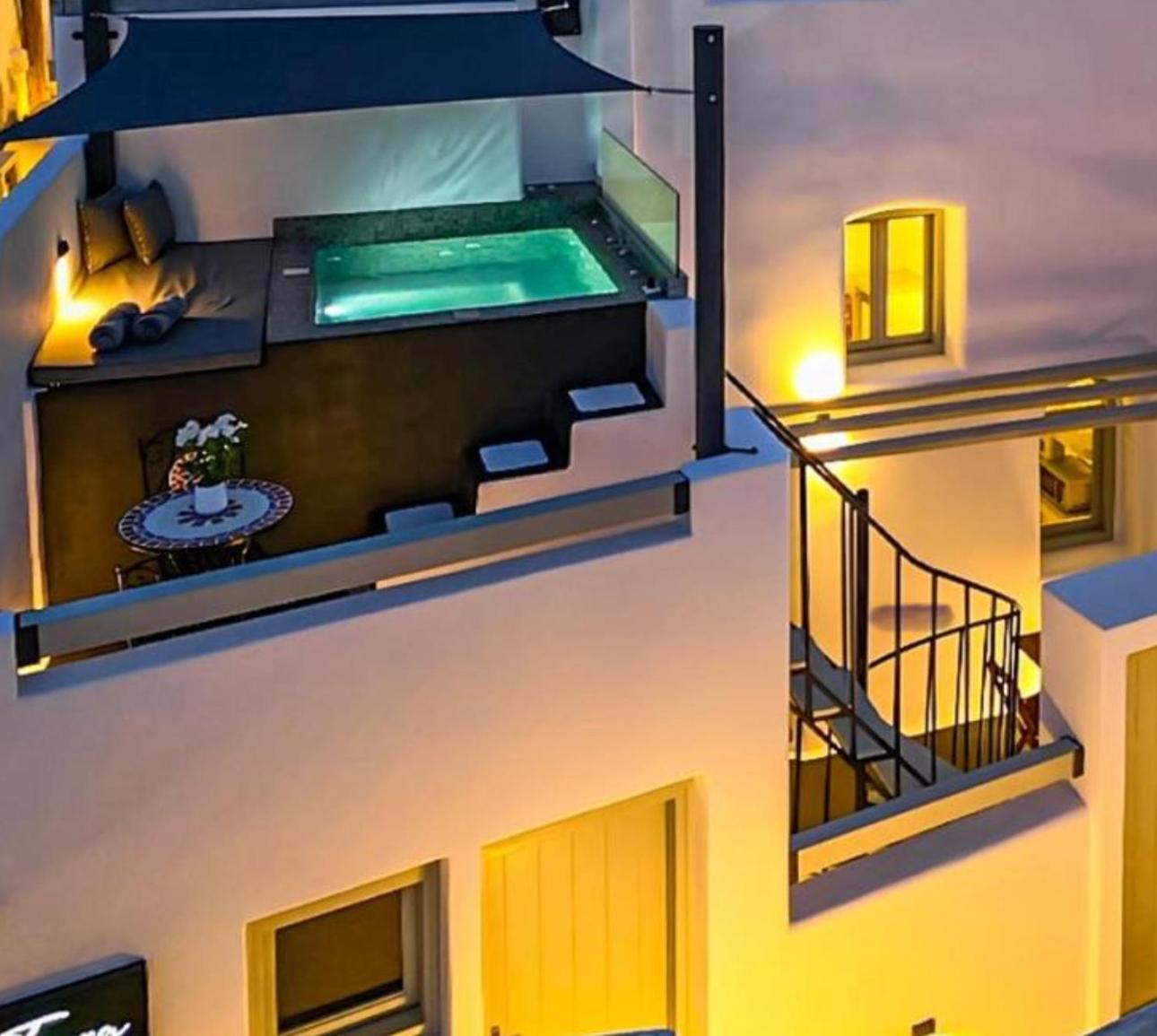 Tiara Suites Santorini Φηρά Εξωτερικό φωτογραφία